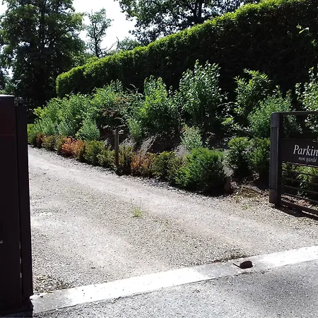 Hotel La Ferme De Bourran - - Parking Privé, Soirée étape, Bornes Voitures électriques Rodez