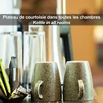Hotel La Ferme De Bourran - - Parking Prive Avec Bornes Pour Voitures Electriques