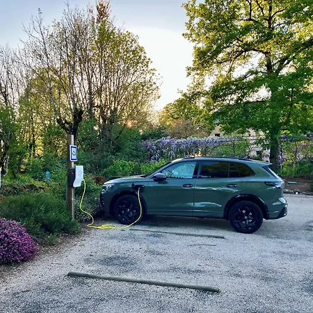 La Ferme De Bourran - - Parking Prive Avec Bornes Pour Voitures Electriques Rodez