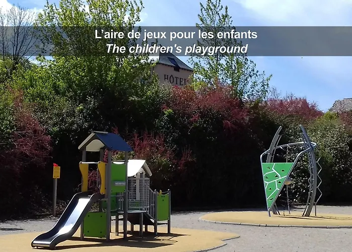 ホテル La Ferme De Bourran - - Parking Prive, Soiree Etape, Bornes Voitures Electriques