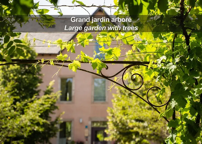 La Ferme De Bourran - - Parking Prive, Soiree Etape, Bornes Voitures Electriques 4*